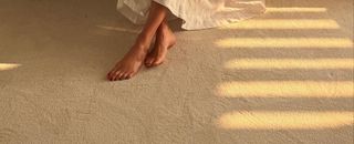 Karlie Kloss feet photo thumbnail