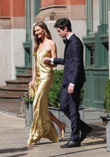 Karlie Kloss feet photo 1