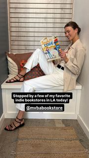 Karlie Kloss feet photo 1