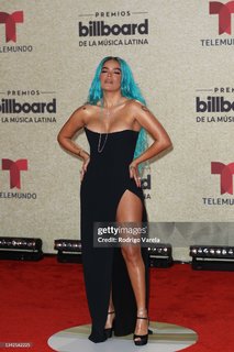 Karol G feet photo thumbnail