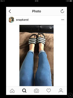 Karol Queiroz feet photo 9