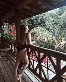 Karol Queiroz feet photo 18