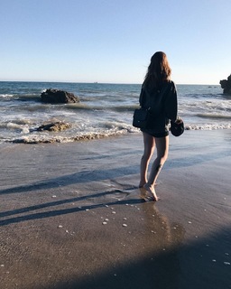 Karol Queiroz feet photo 13