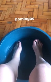 Karol Queiroz feet photo 9