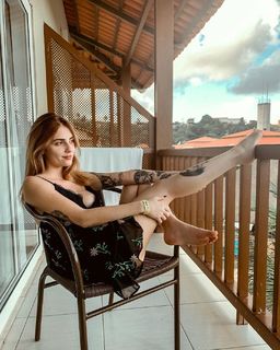 Karol Queiroz feet photo 6