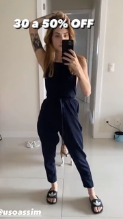 Karol Queiroz feet photo 9