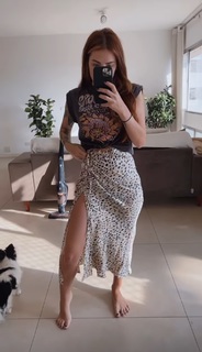Karol Queiroz feet photo 2