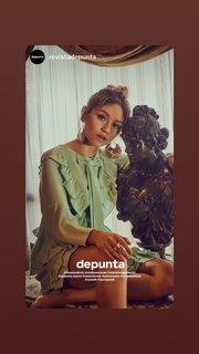 Karol Sevilla feet photo thumbnail