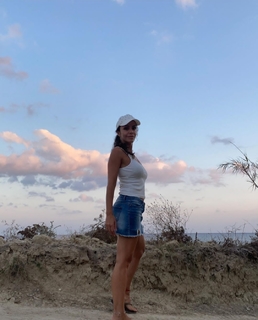 Karolin Fisekci feet photo 16