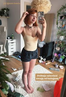Karolina Brodnicka Nieuczesana feet photo 13