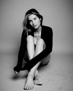 Karolina Gilon feet photo 9
