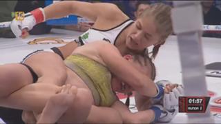 Karolina Kowalkiewicz feet photo thumbnail