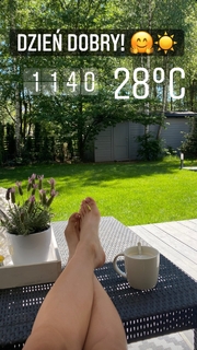 Karolina Kowalkiewicz feet photo thumbnail