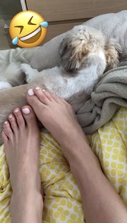 Karolina Kowalkiewicz feet photo thumbnail