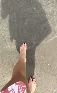 Karolina Kowalkiewicz feet photo thumbnail