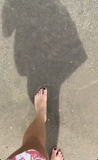 Karolina Kowalkiewicz feet photo thumbnail