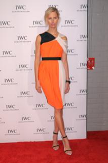 Karolina Kurkova feet photo thumbnail