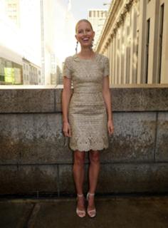 Karolina Kurkova feet photo thumbnail