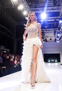 Karolina Kurkova feet photo thumbnail
