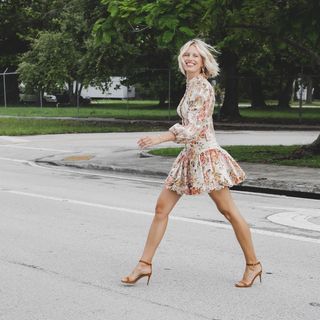 Karolina Kurkova feet photo 9
