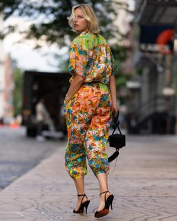 Karolina Kurkova feet photo 5
