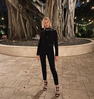 Karolina Kurkova feet photo 7