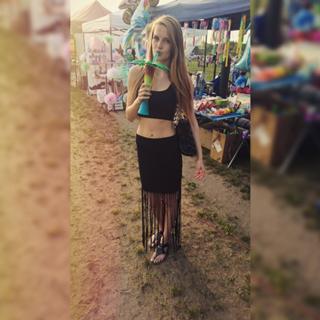 Karolina Pisarek feet photo thumbnail