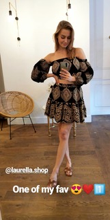 Karolina Pisarek feet photo thumbnail