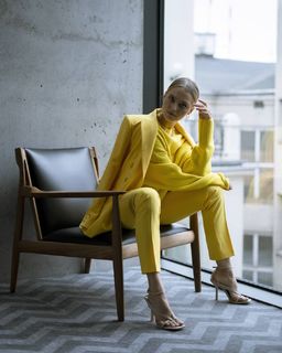 Karolina Pisarek feet photo thumbnail