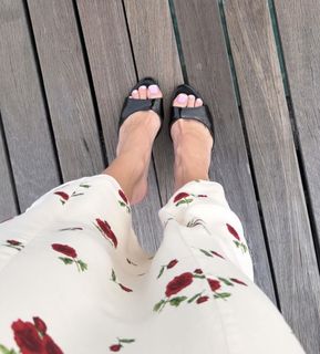 Karolina Pisarek feet photo 10