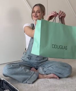Karolina Pisarek feet photo 6