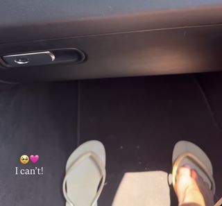 Karolina Pisarek feet photo 13