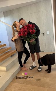 Karolina Pisarek feet photo 20