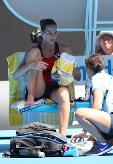 Karolina Pliskova feet photo thumbnail