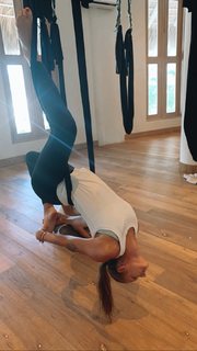 Karolina Pliskova feet photo thumbnail