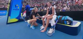 Karolina Pliskova feet photo thumbnail