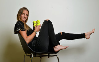 Karolina Pliskova feet photo thumbnail