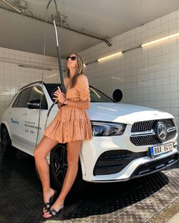 Karolina Pliskova feet photo thumbnail