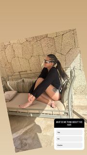 Karolina Pliskova feet photo thumbnail