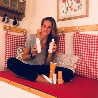 Karolina Pliskova feet photo thumbnail