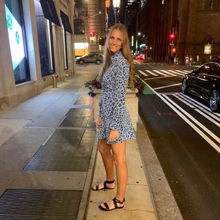 Karolina Pliskova feet photo thumbnail