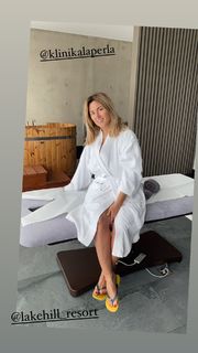 Karolina Szostak feet photo 9