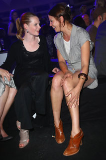 Karoline Herfurth feet photo thumbnail