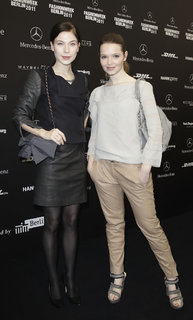 Karoline Herfurth feet photo thumbnail