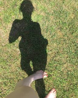 Karoline Herfurth feet photo thumbnail