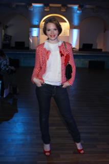 Karoline Herfurth feet photo thumbnail