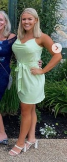 Karoline Leavitt feet photo thumbnail