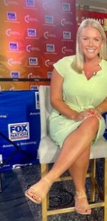 Karoline Leavitt feet photo thumbnail