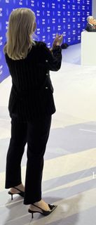 Karoline Leavitt feet photo 3