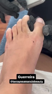 Karoline Lima feet photo thumbnail